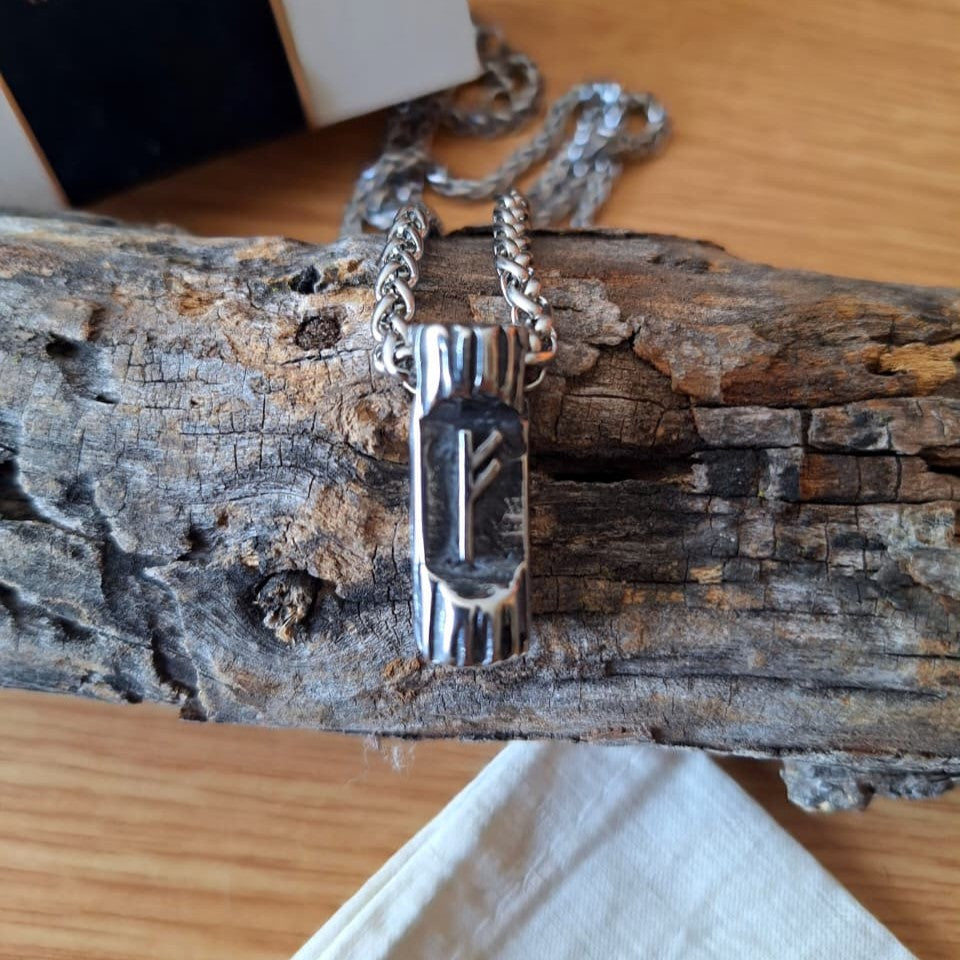 Colgante - Runa Fehu